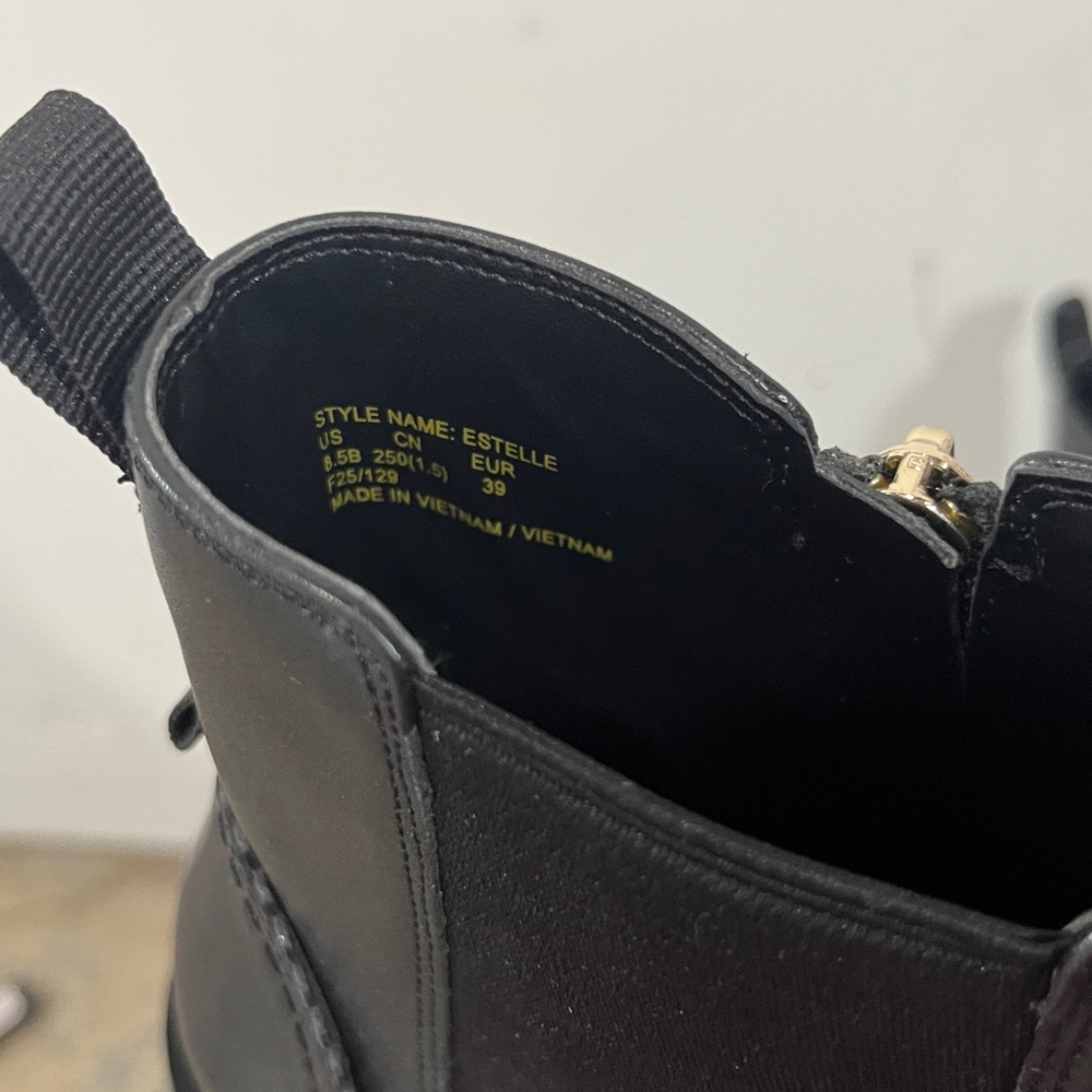 Kate Spade Estelle Black Ankle Chelsea Boots Women's Size 8.5 - Picture 6 of 8